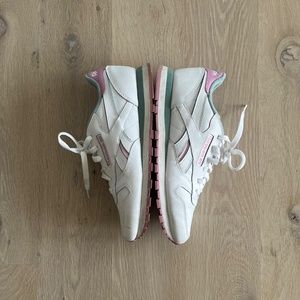 Reebok 80s Style Shoe